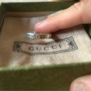Gucci Ghost ring. size 8.5ish. unisex. Italian size 18
